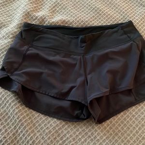 Lululemon size 4 shorts.